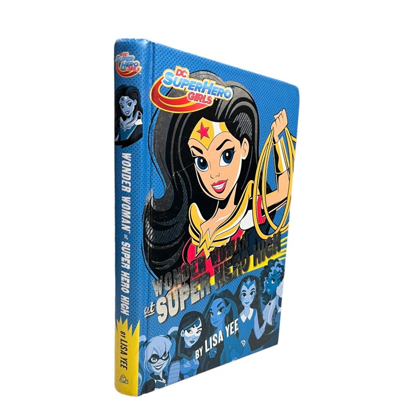 Supergirl at Super Hero High (DC Super Hero Girls) (DC Super Hero Girls,  2): Yee, Lisa, Random House: 9781101940624: : Books