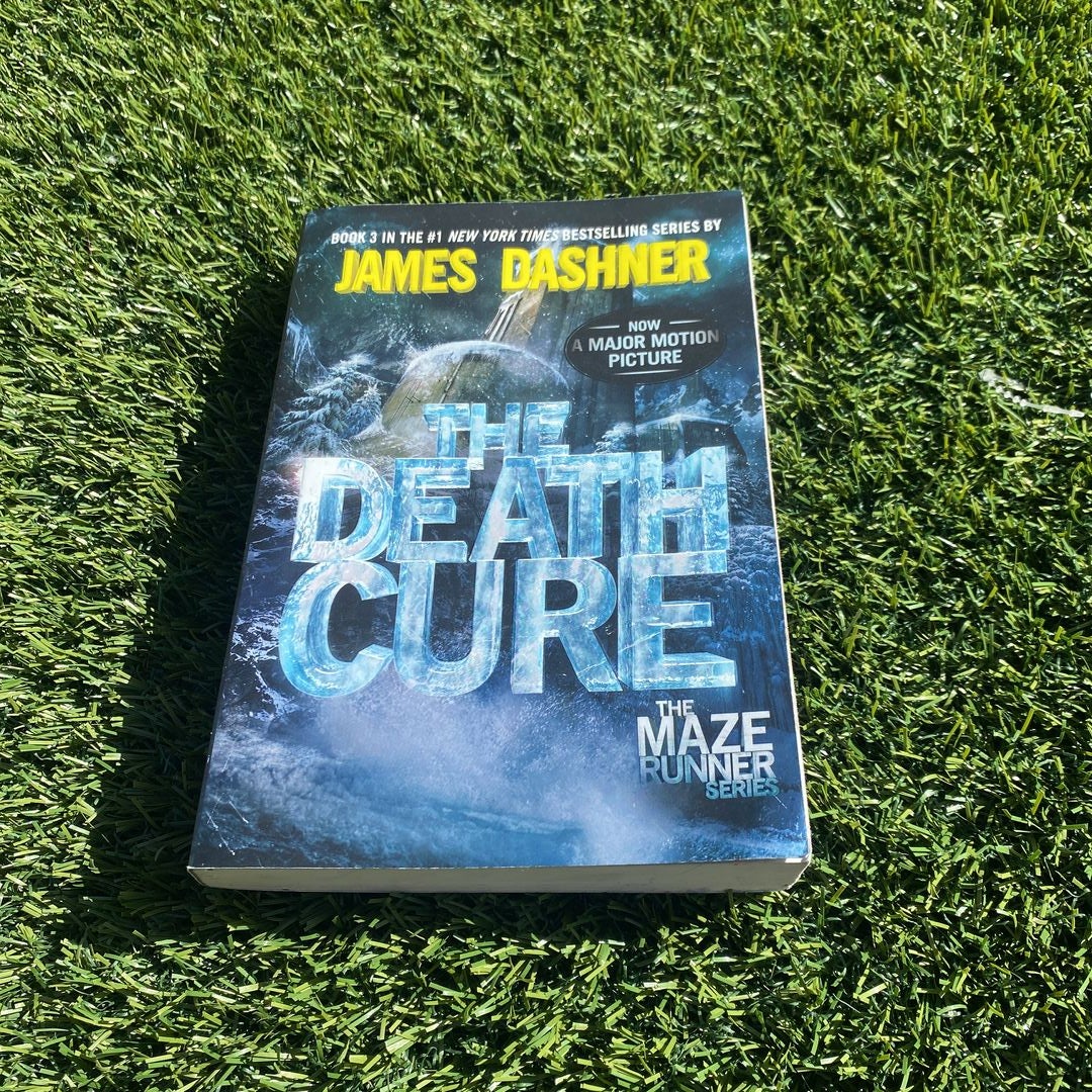 The Maze Runner Series: The Maze Runner Series (4-Book) by James Dashner  (2013)