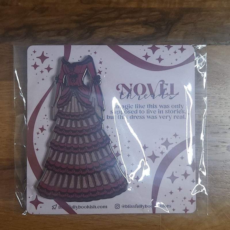 Blissfully bookish Caraval dress pin