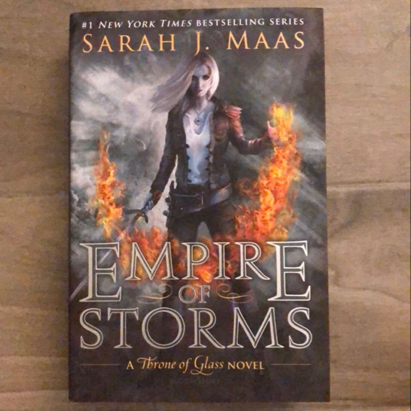 OOP Empire of Storms (Throne of Glass Series)