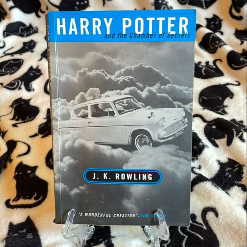 Harry Potter and the Chamber of Secrets (UK Edition)