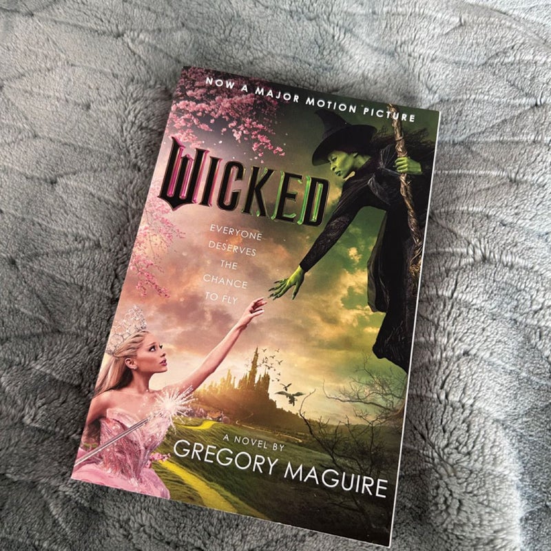 Wicked [Movie Tie-In]