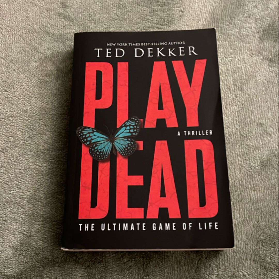 Play Dead (Paperback)