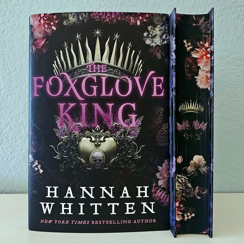 The Foxglove King by Hannah Whitten Fairyloot Exclusive Sprayed Edge Endpaper Art Digitally Signed NEW