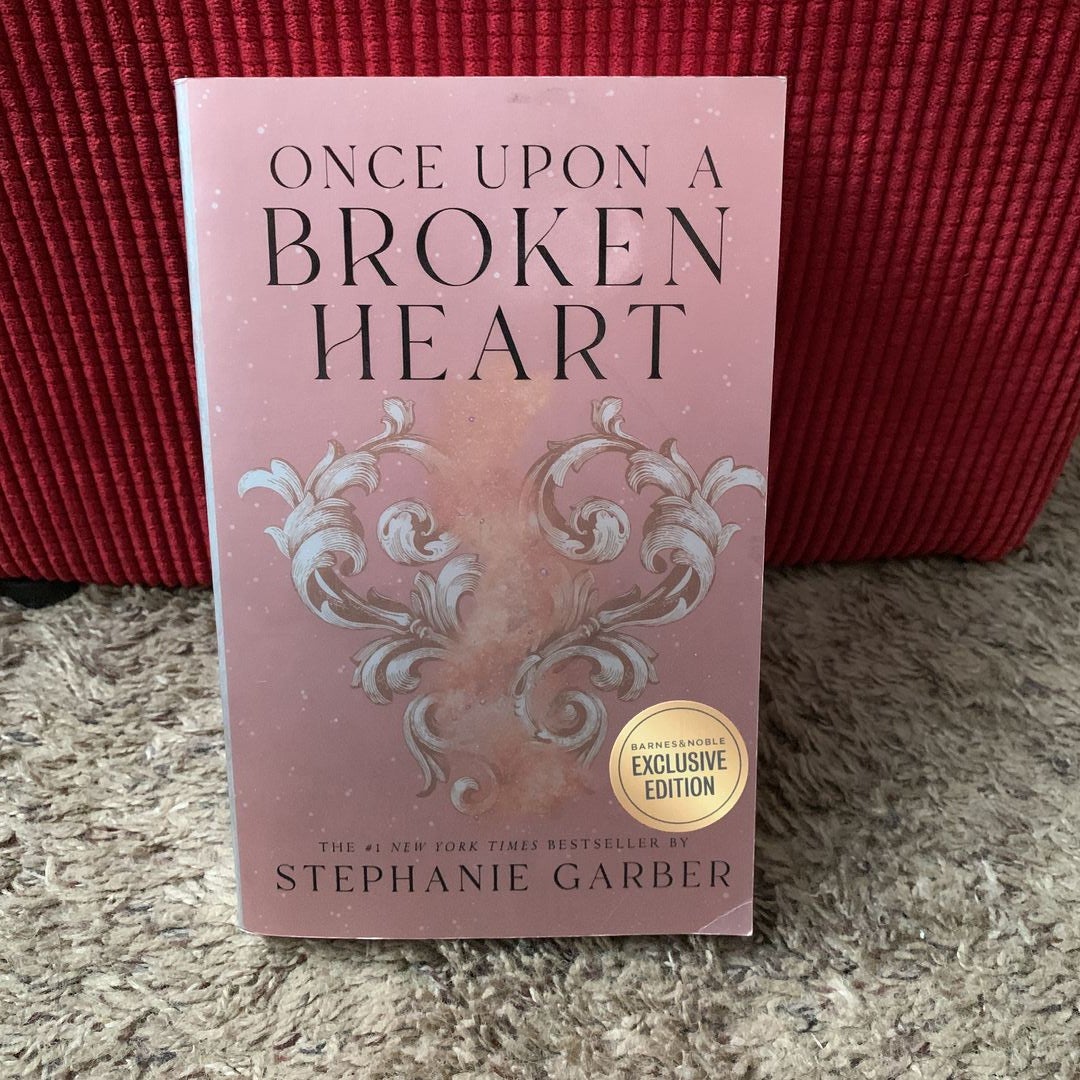 Once upon a Broken Heart by Stephanie Garber, Paperback | Pangobooks