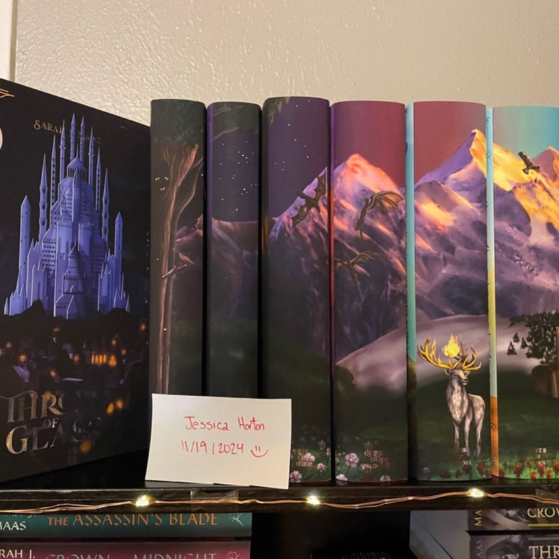 Acrylipics Throne of Glass w/ overlays