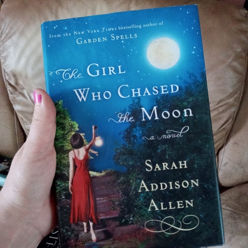 The Girl Who Chased the Moon