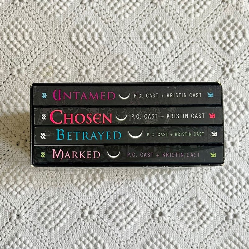 House of Night TP Boxed Set (books 1-4)