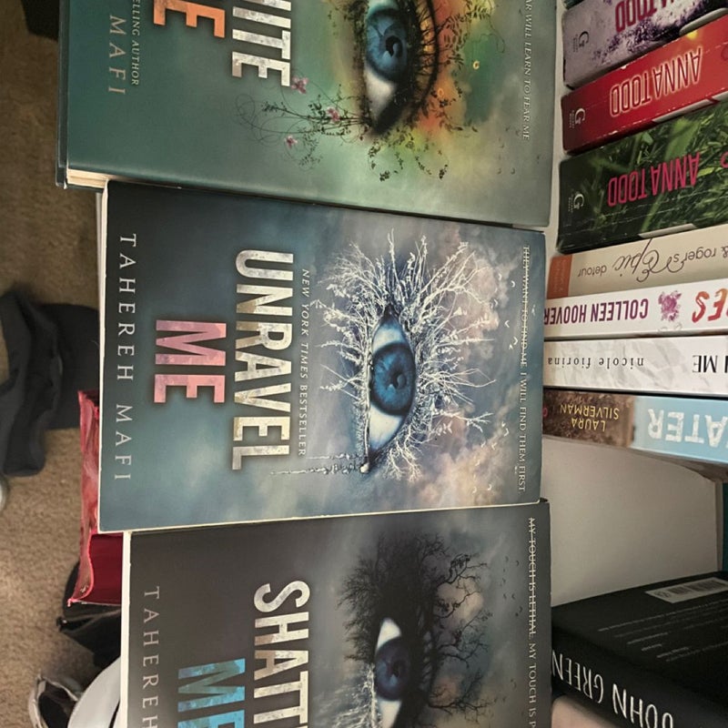 Shatter me series 
