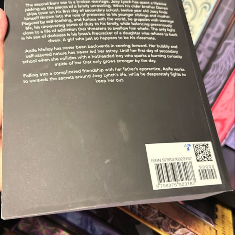 Saving 6 - Alternative Cover OOP by Chloe Walsh, Paperback