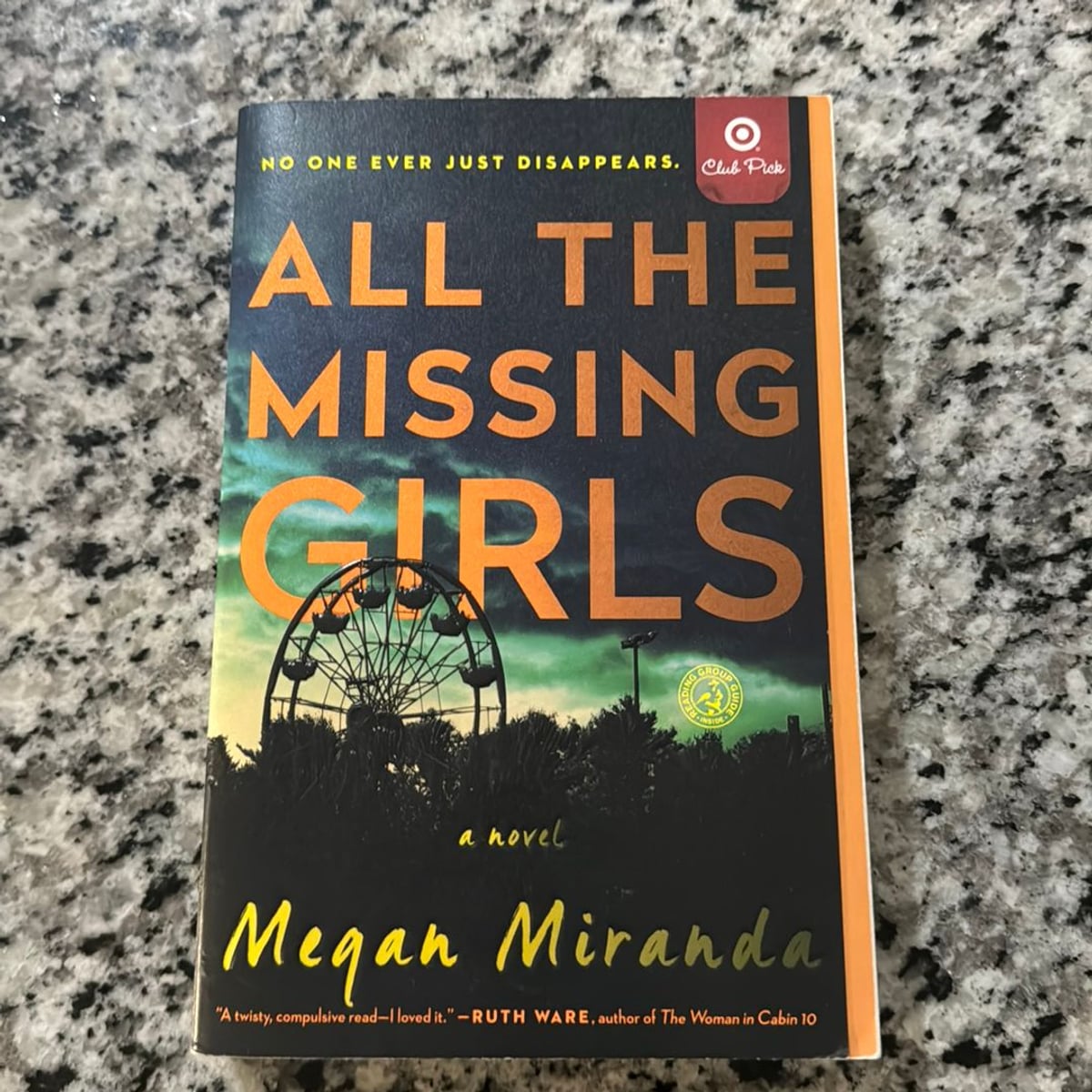 All The Missing Girls by Megan Miranda, Paperback Pangobooks