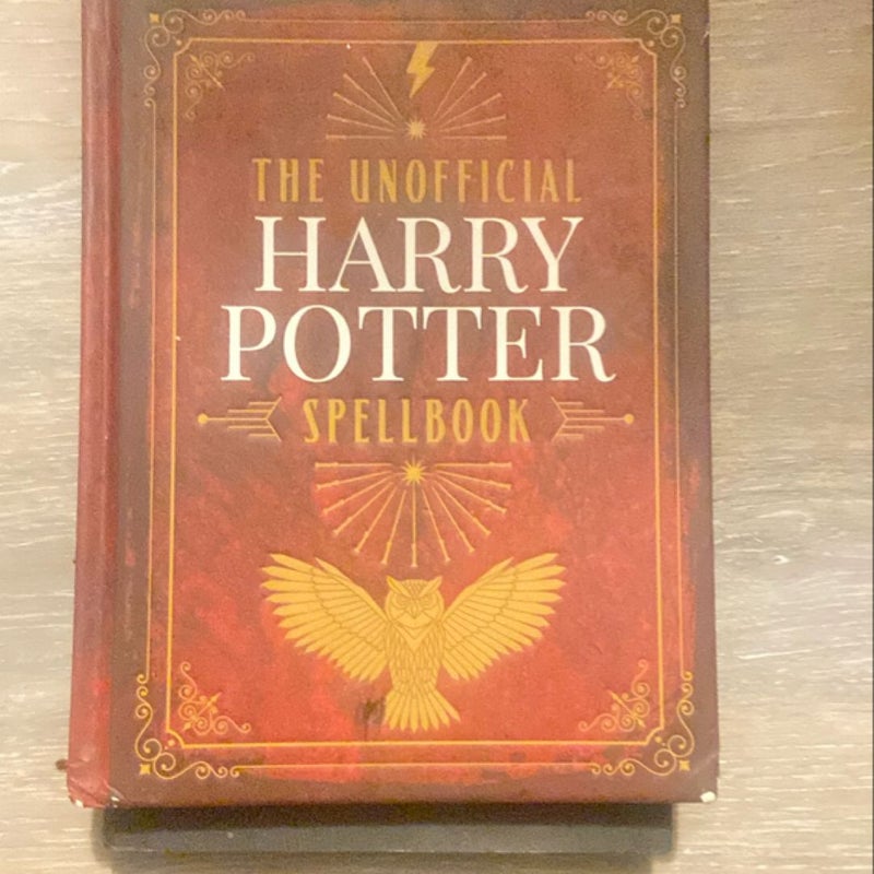 The Unofficial Harry Potter Spell Book - Special Edition