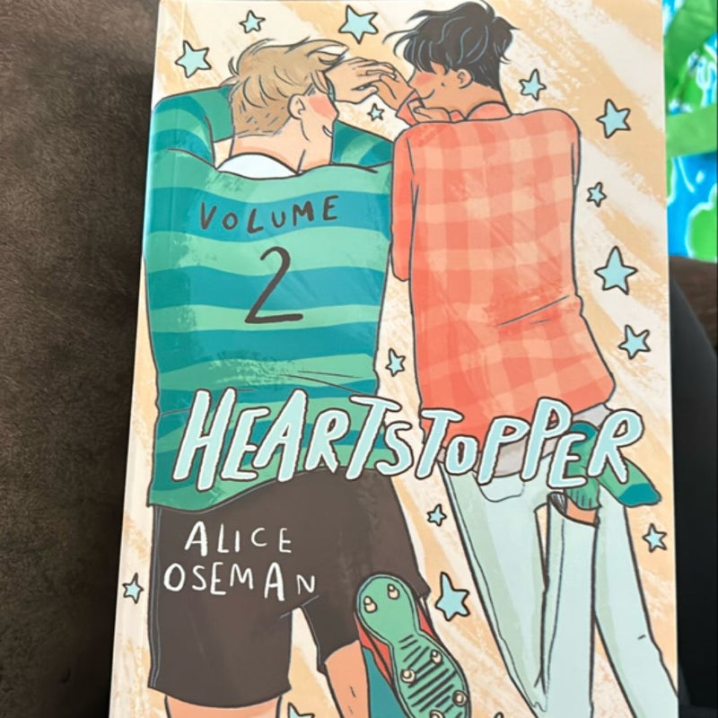 HEARTSTOPPER Volumes 1-5