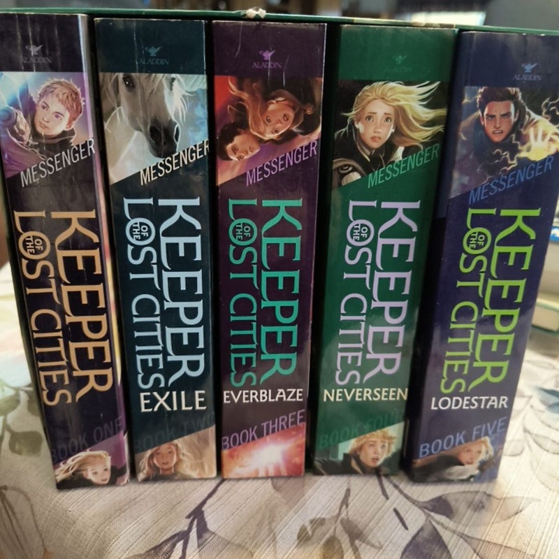 Keeper of the Lost Cities Collection Books 1-5