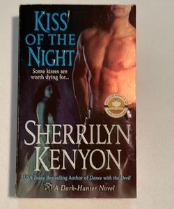 Kiss of the Night ( Dark Hunter Novel )