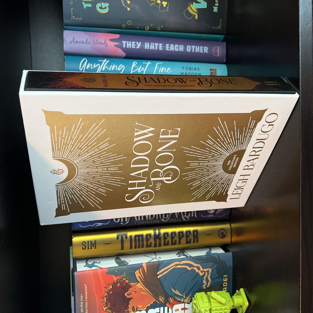 Shadow and Bone Book Box Set by Leigh Bardugo - Pricing Data