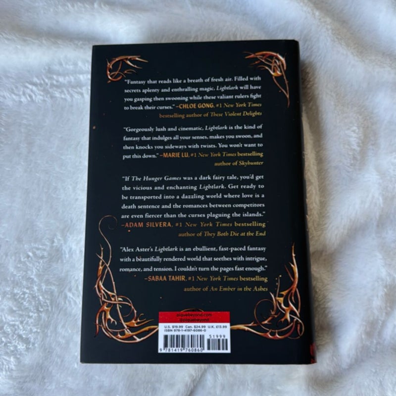 Lightlark (Book 1)