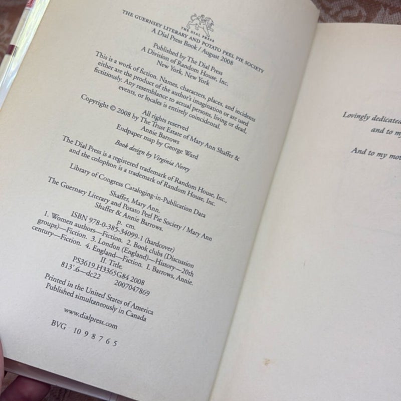 The Guernsey Literary and Potato Peel Pie Society