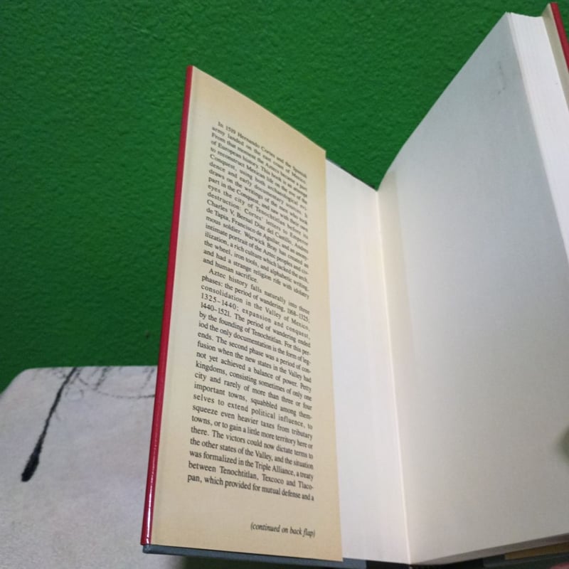 Everyday Life of the Aztecs by Warwick Bray