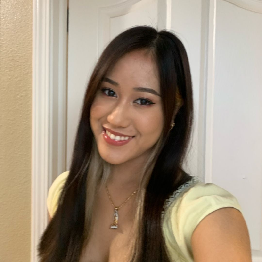 nika :)