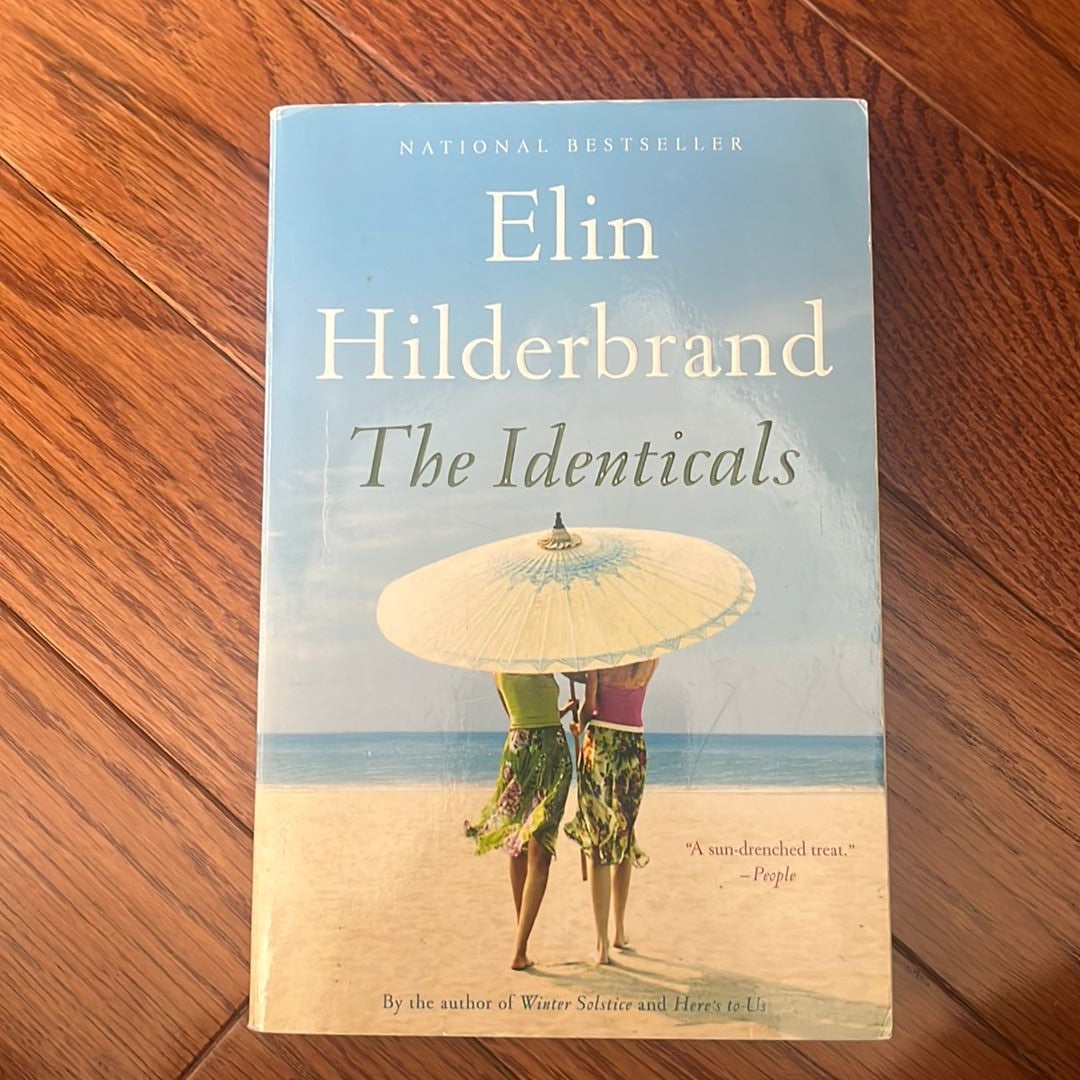 The Identicals by Elin Hilderbrand, Paperback Pangobooks