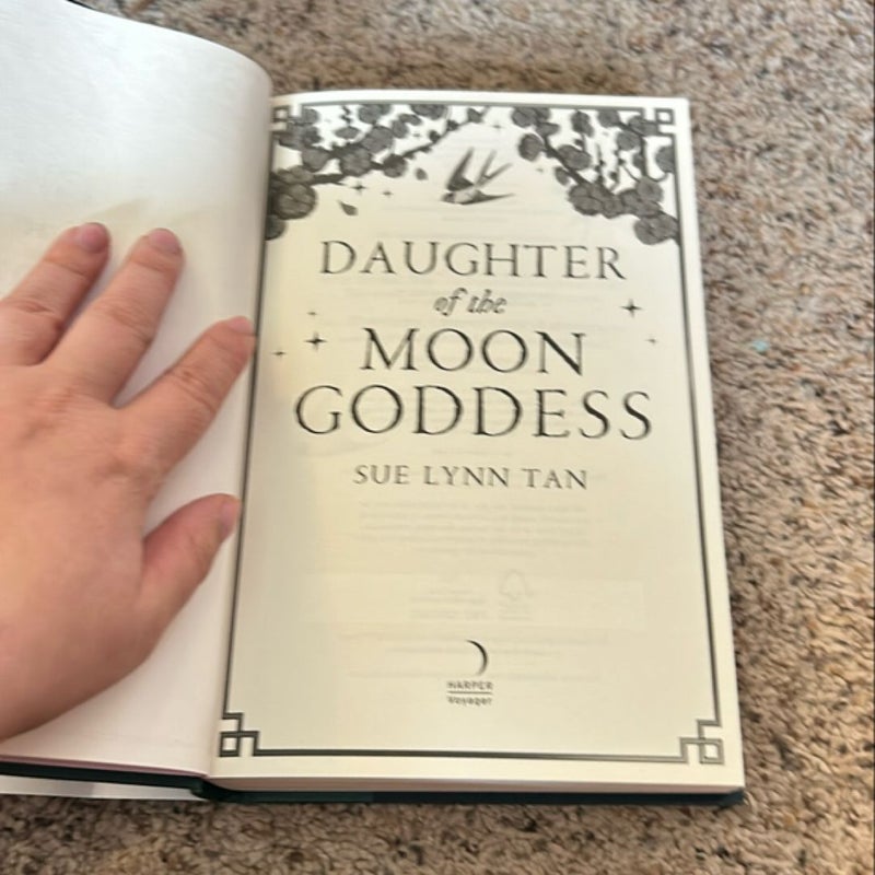 Daughter of the Moon Goddess (UK Hardback)