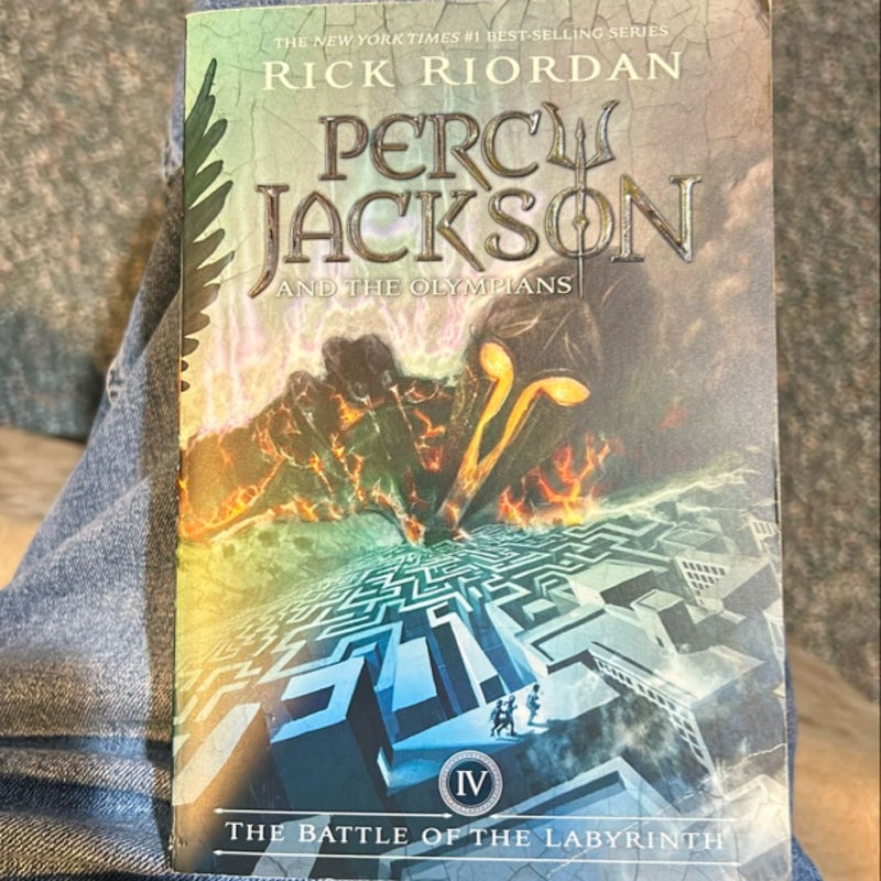 Percy Jackson and the Olympians, Book Four the Battle of the Labyrinth (Percy Jackson and the Olympians, Book Four)