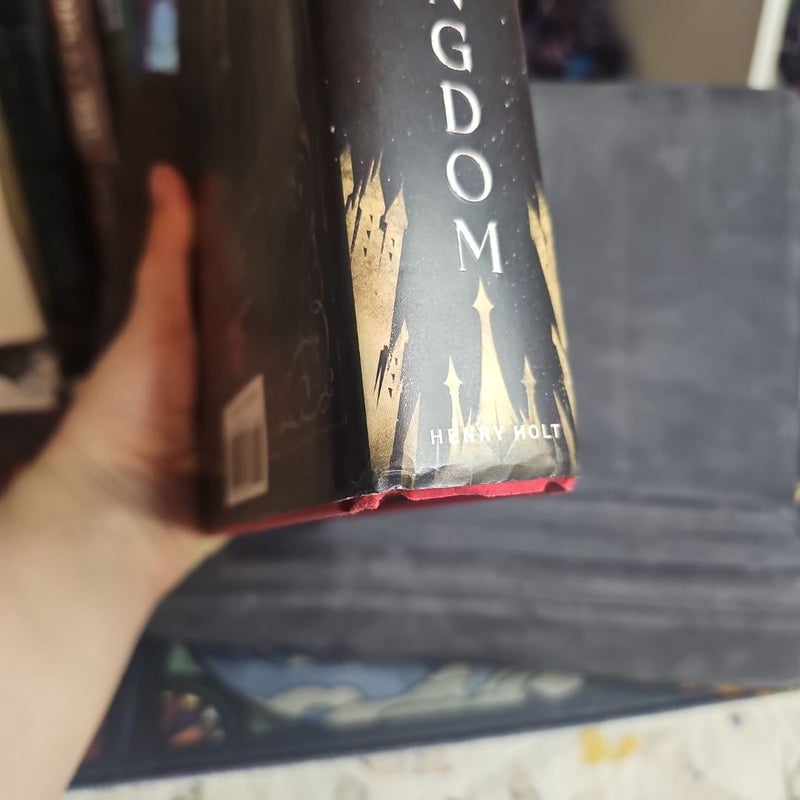 Crooked Kingdom First edition 