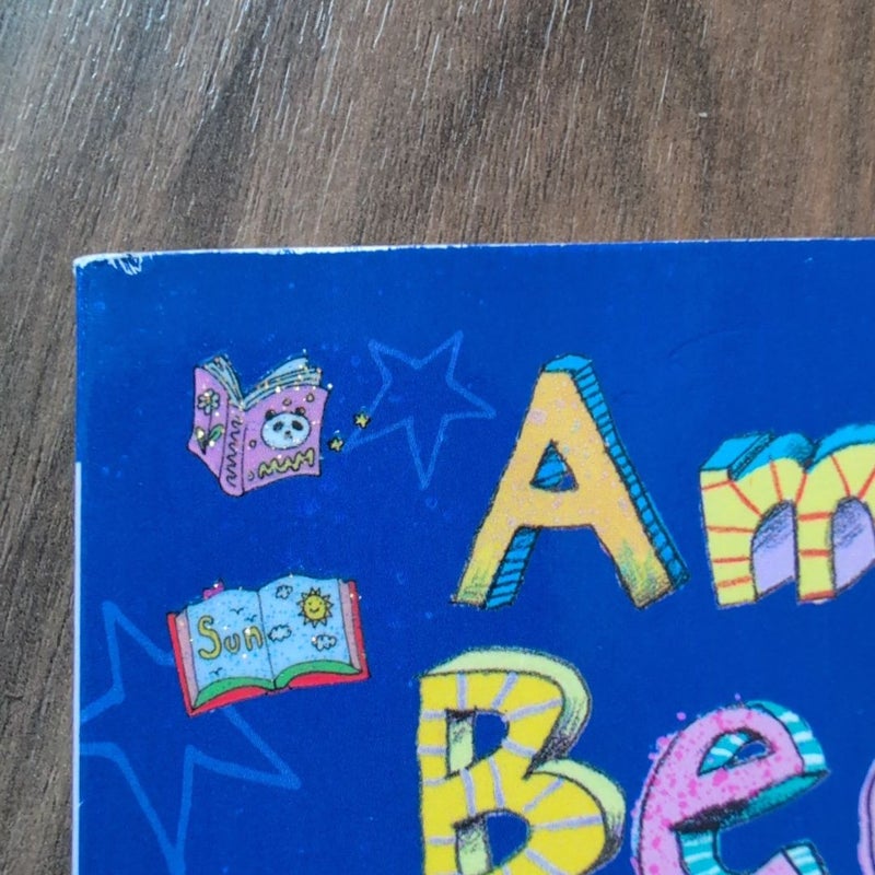 Amelia Bedelia and Friends #3: Amelia Bedelia and Friends Arise and Shine