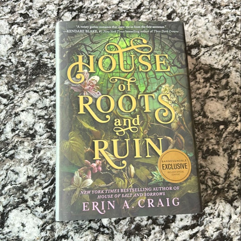 House of Roots and Ruin *sprayed edges*