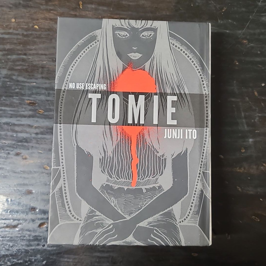 Tomie: Complete Deluxe Edition by Junji Ito, Hardcover | Pangobooks