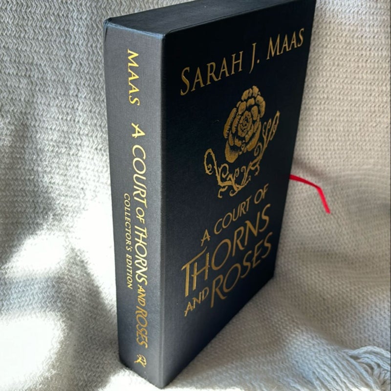 A Court of Thorns and Roses Collector's Edition