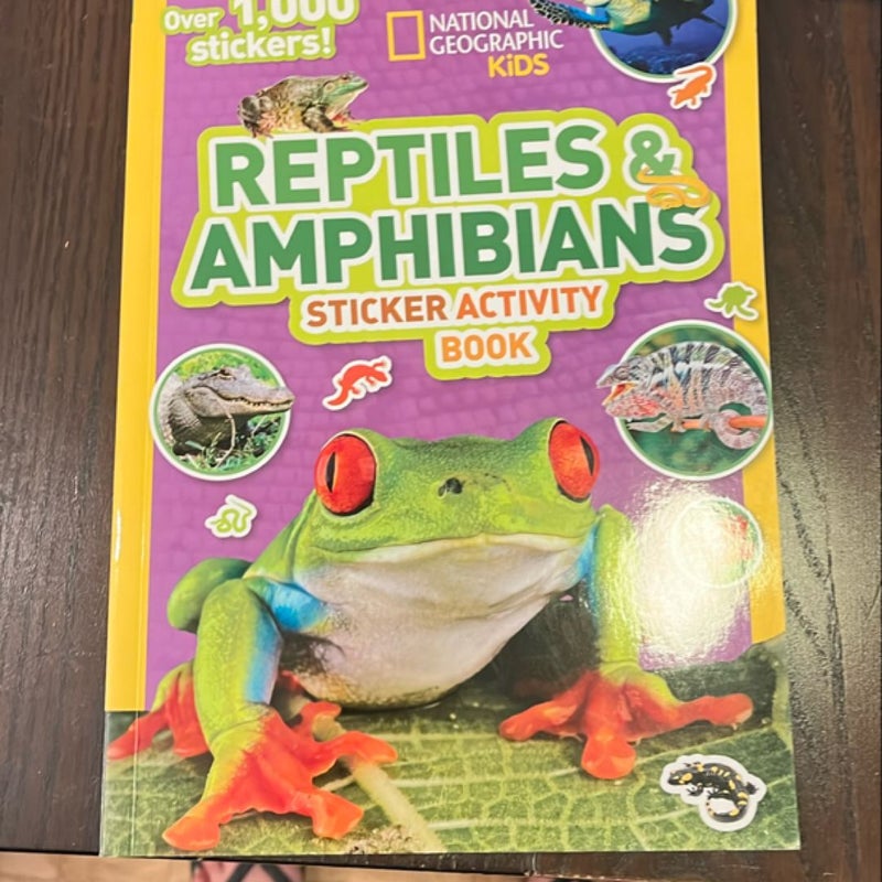 National Geographic Kids Reptiles and Amphibians Sticker Activity Book