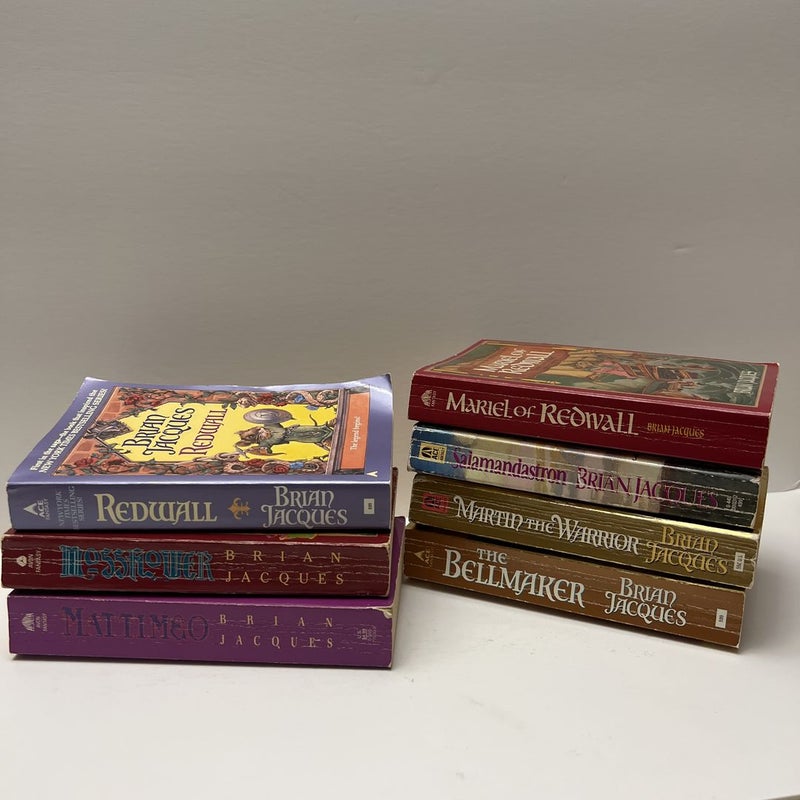 Redwall Series Bundle (Books 1-7): Redwall, Mossflower, Mattimeo, Mariel of Redwall, Salamandastron, Martin The Warrior, The Bellmaker 