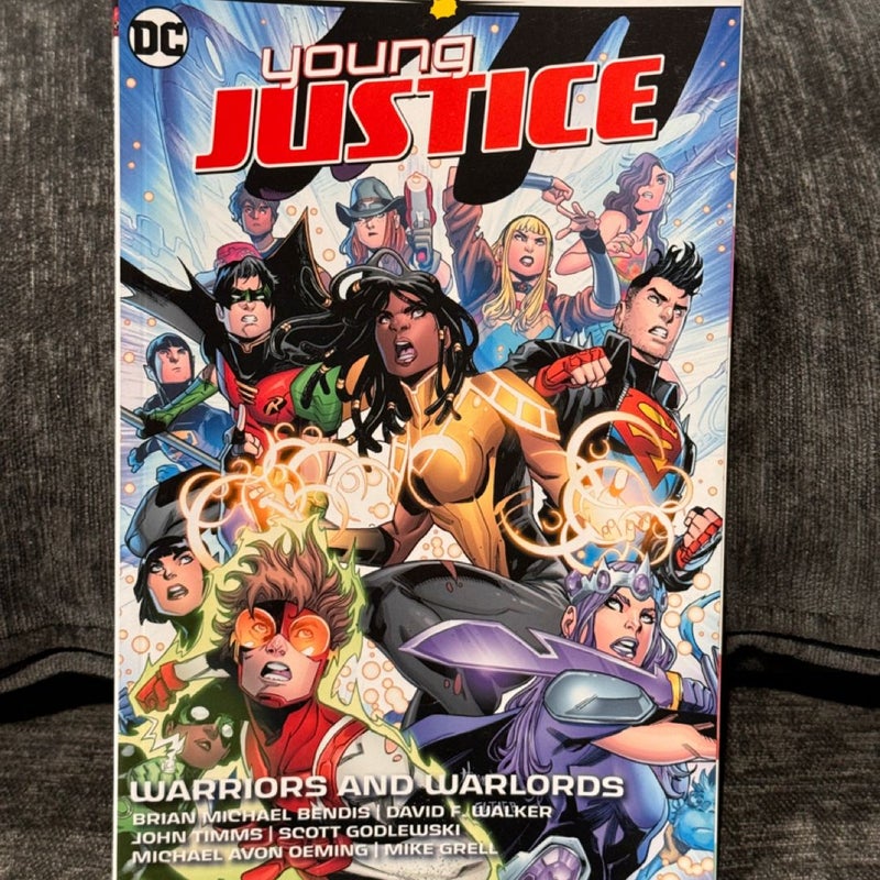 Young Justice Vol. 3: Warriors and Warlords