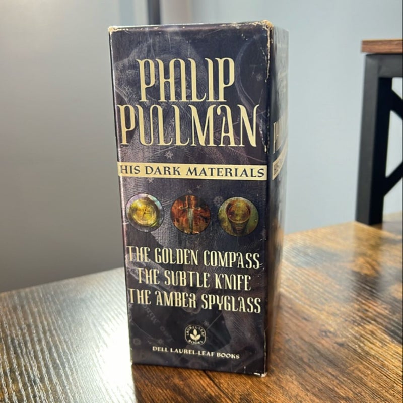 His Dark Materials 3-Book Mass Market Paperback Boxed Set