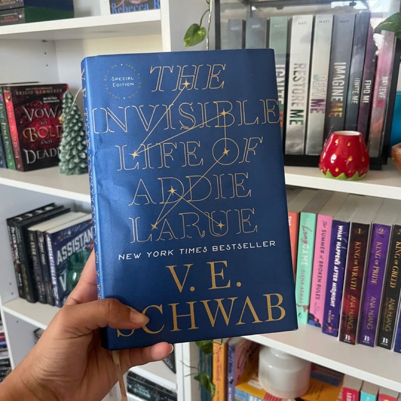 The Invisible Life of Addie Larue, Special Edition