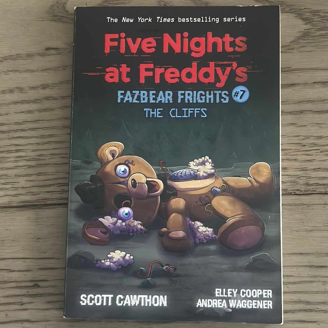 Five Nights at Freddy's Character Encyclopedia : Cawthon, Scott: :  Libri