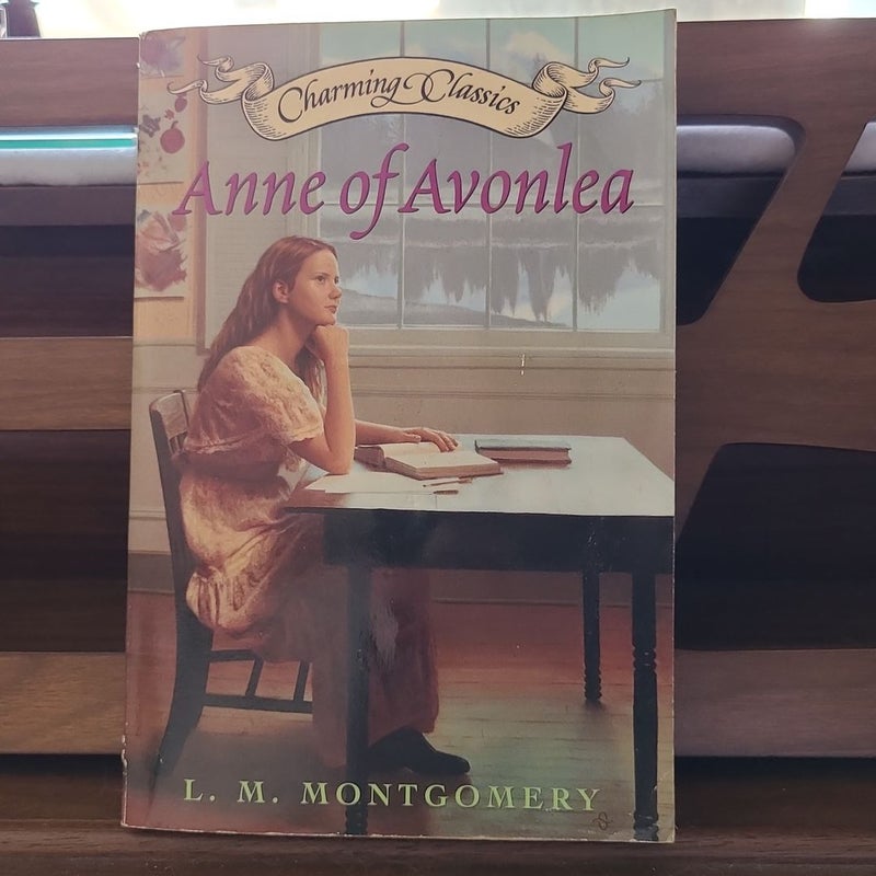 Anne of Avonlea Book and Charm