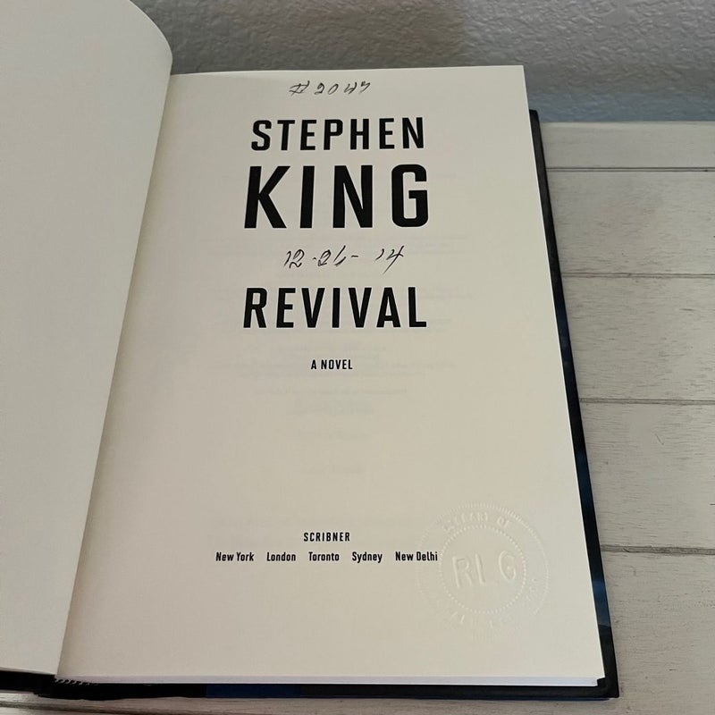 Stephen King Lot of 3 Hardcover Books Cell Revival Just After Sunset Horror