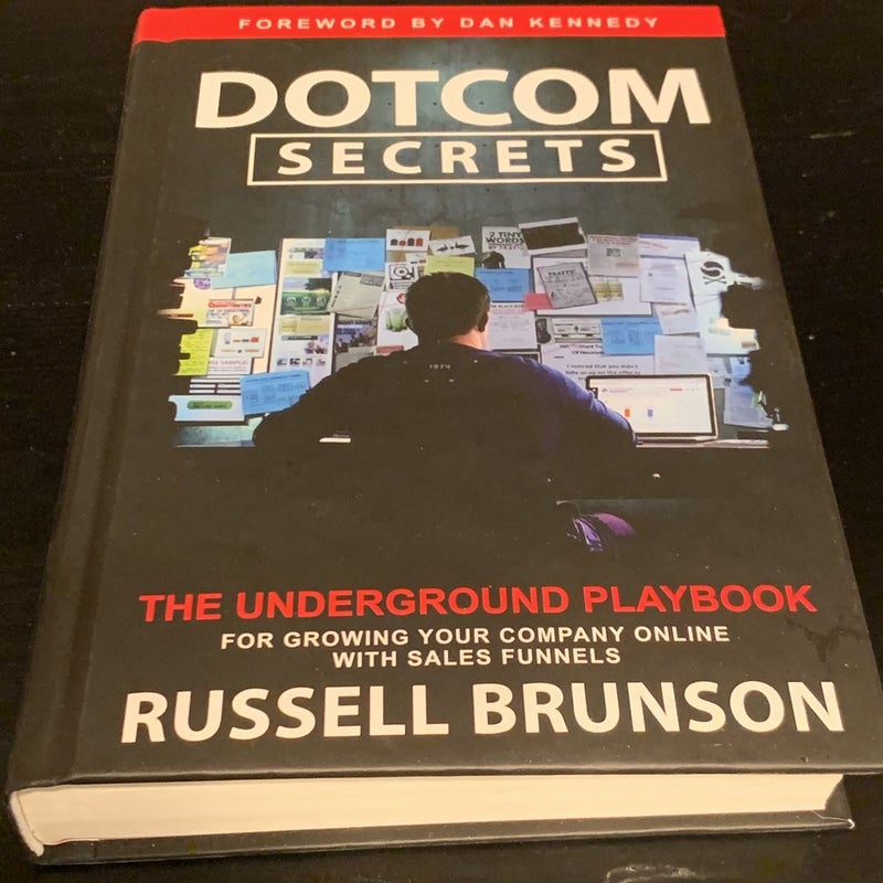 Dotcom Secrets by Russell Brunson, Hardcover | Pangobooks