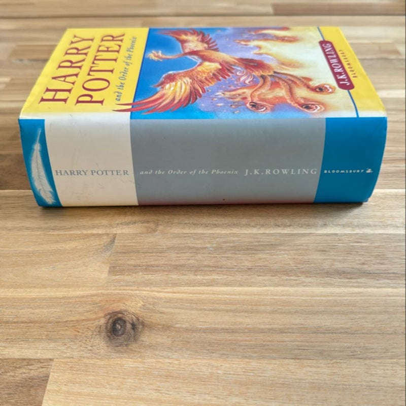 Harry Potter and the Order of the Phoenix (UK first edition)