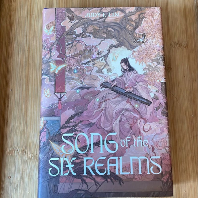 Song of The Six Realms Owlcrate exclusive Signed Edition