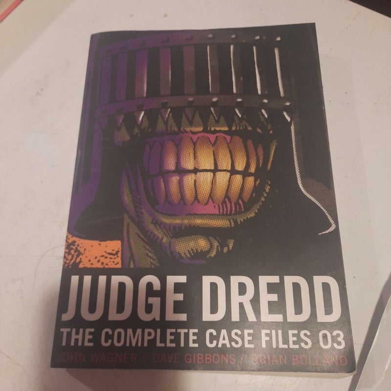 Judge Dredd: the Complete Case Files 03