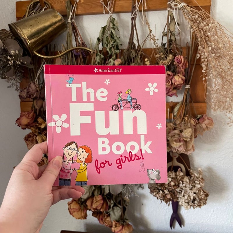 The Fun Book for Girls (American Girl)