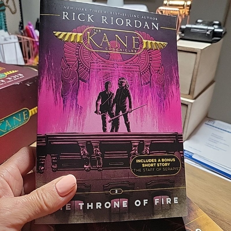 Kane Chronicles, the Paperback Box Set (the Kane Chronicles Box Set with Graphic Novel Sampler)