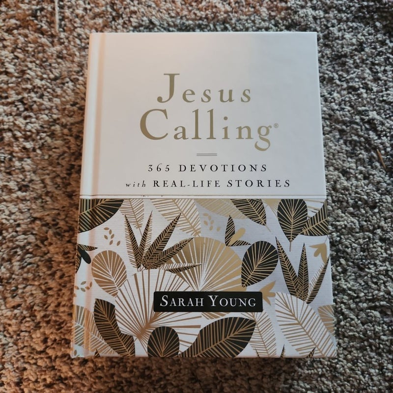 Jesus Calling, 365 Devotions with Real-Life Stories