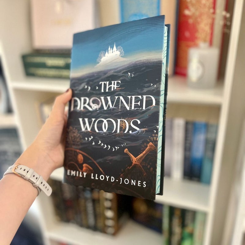 The Drowned Woods (SIGNED) Illumicrate Edition