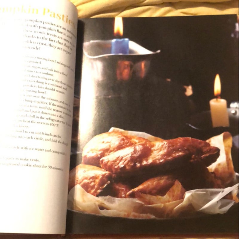 The Unofficial Hogwarts for the Holidays Cookbook