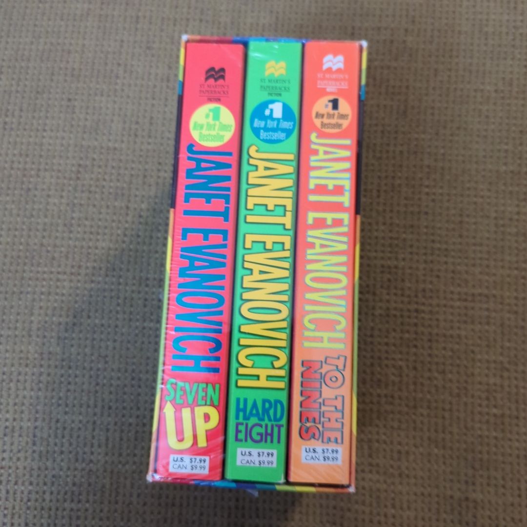 3BookBundle!! Seven Up, Hard Eight, To the Nines